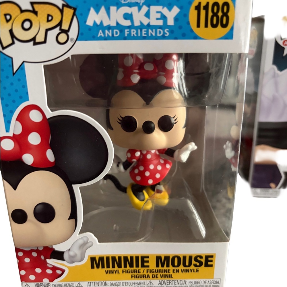 Pop Disney and Friends Minnie Mouse